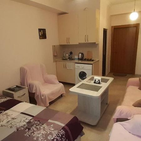 巴统Parkside Apartament公寓 外观 照片