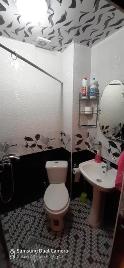 巴统Parkside Apartament公寓 外观 照片